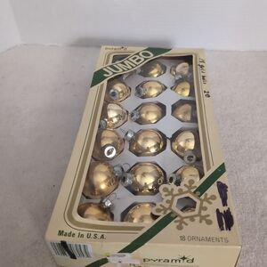 The Pyramid Collection Gold Jumbo Ornaments 18